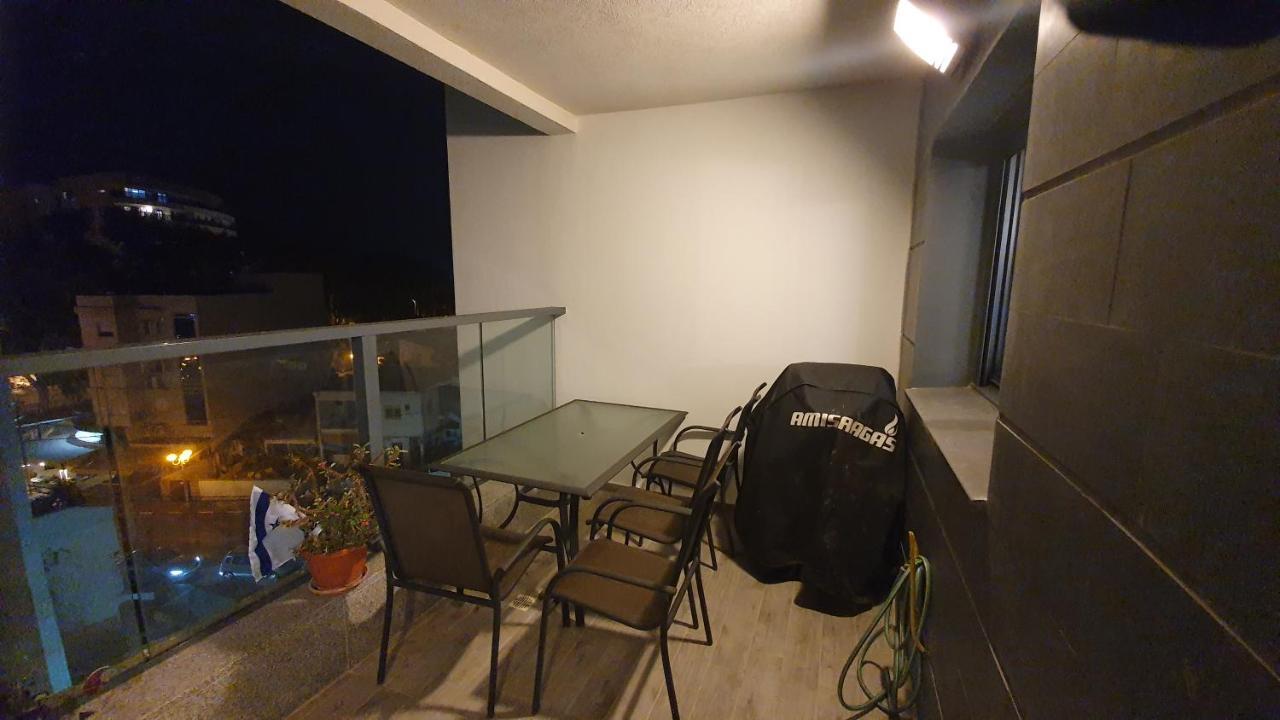 Tami Rooms Naharija Kültér fotó